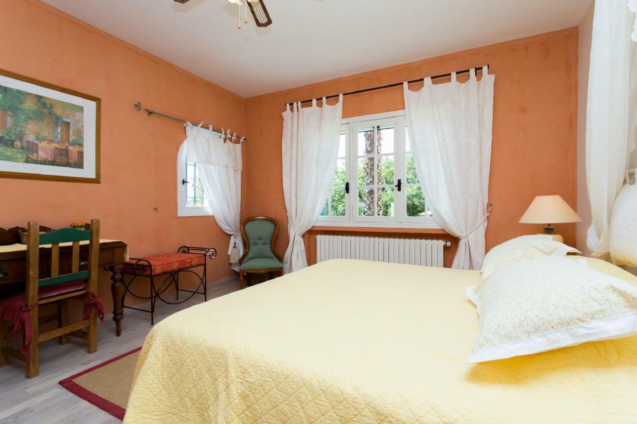 Mas Du Roc Bed & Breakfast Grasse Exterior foto